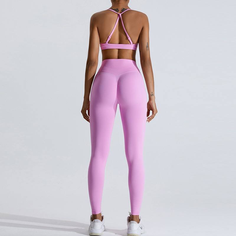 Women's Plus Size Solid Peach Seamless Yoga Set with Convertible Straps