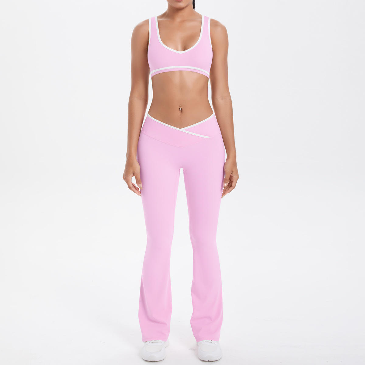 High-Waisted Plus Size 2-Piece Set with Contrasting Color V-Neck Top