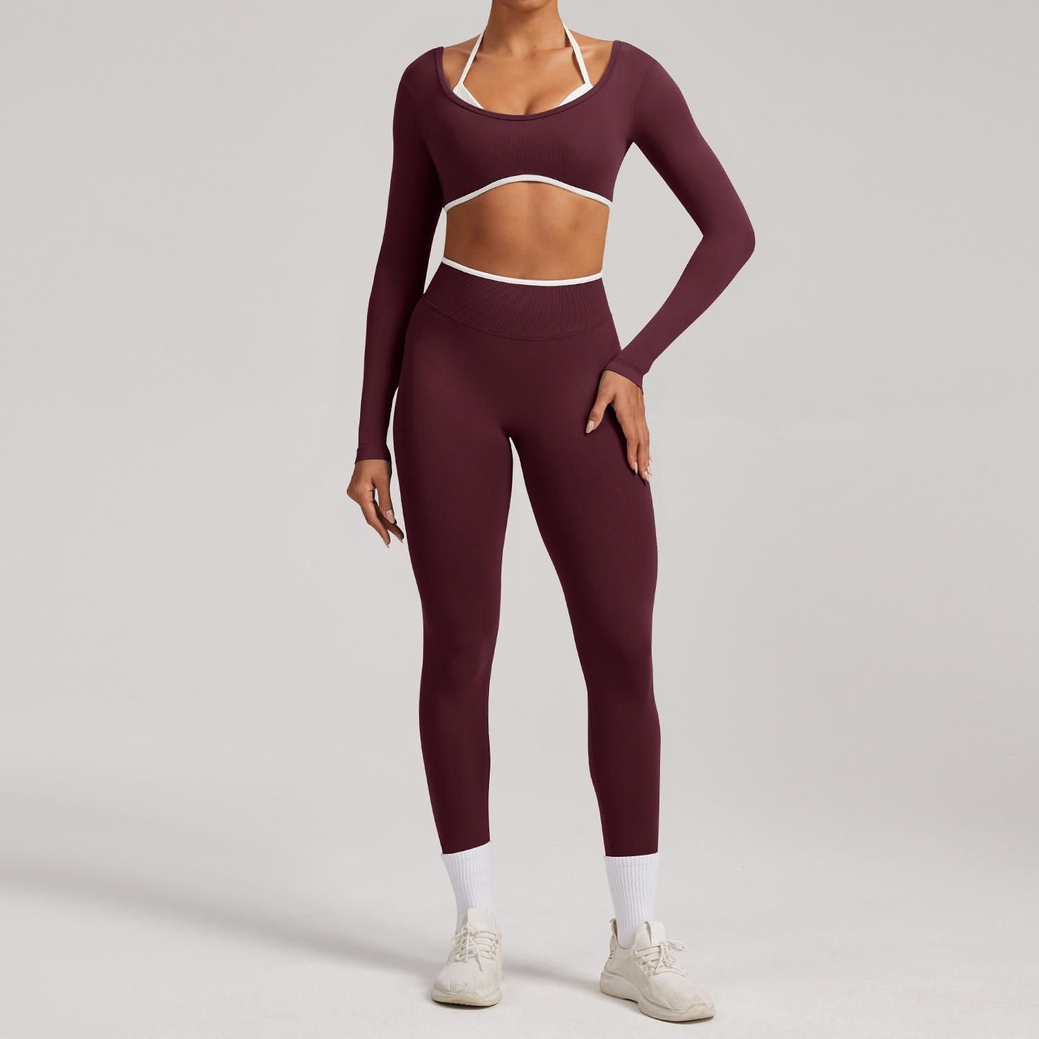 Seamless Solid Yoga Shorts 2-Piece Set with Long Sleeves and V-Neck