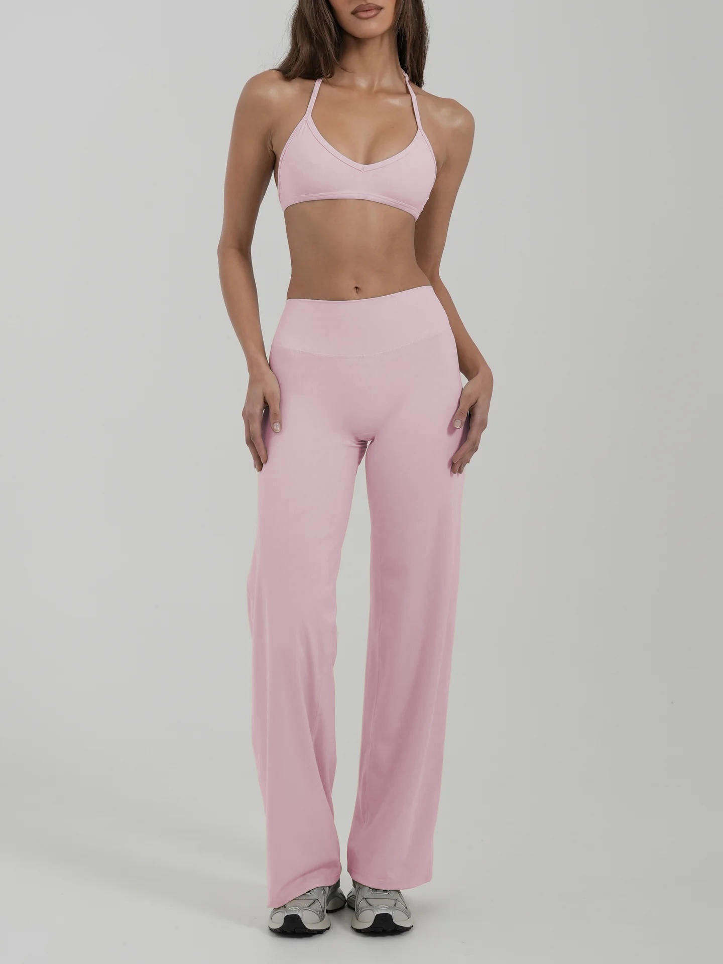 Plus Size Halter Neck Sports Bra and Long Pants Yoga Set