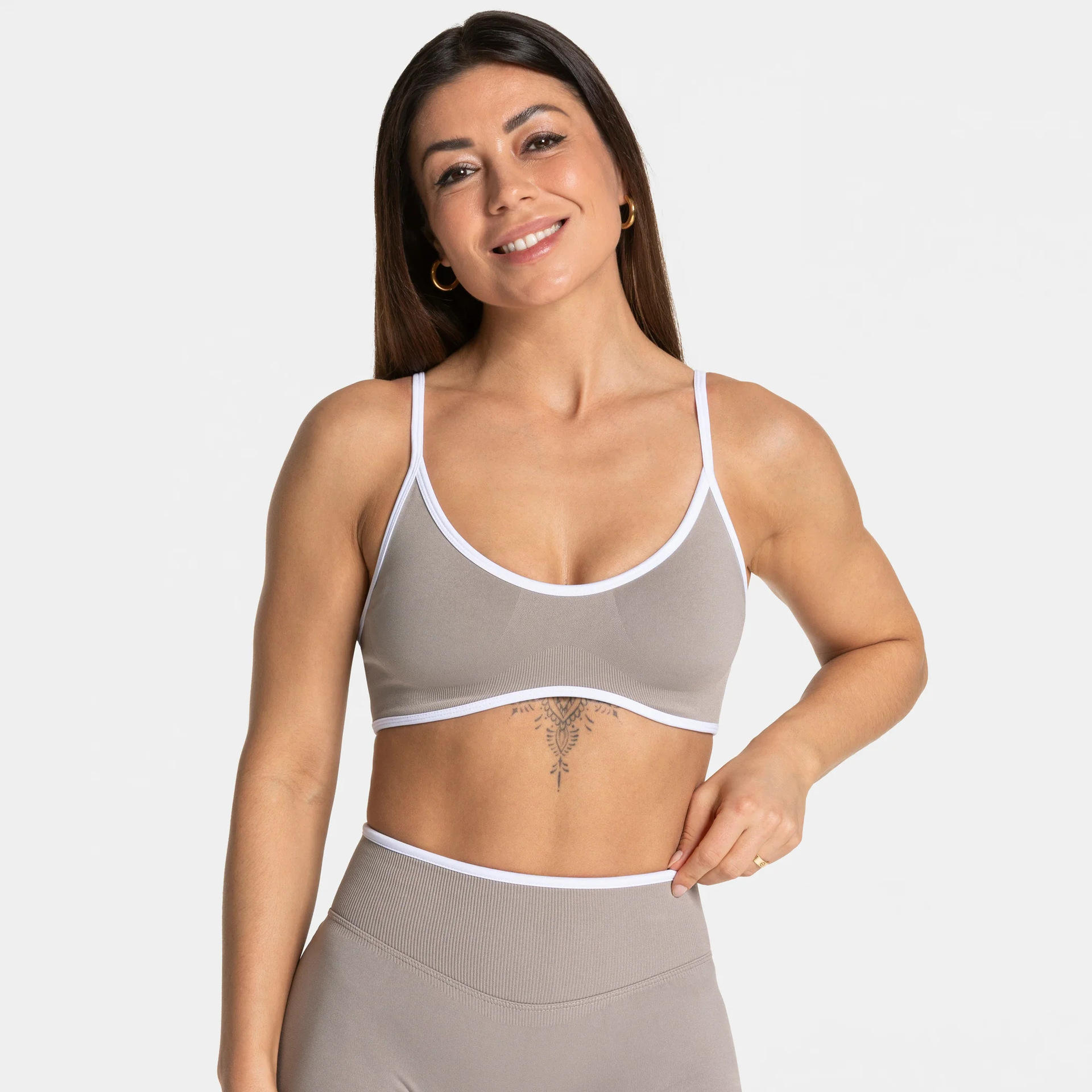 Women's Seamless Four-Way Elastic Quick-Drying Color-Blocked Yoga Set (2 Pieces)