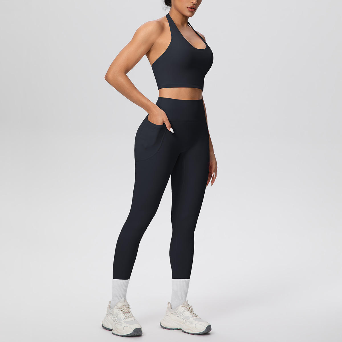 Plus Size Scoop Neck High Waist Hip Lifting Pocket Sports Suit