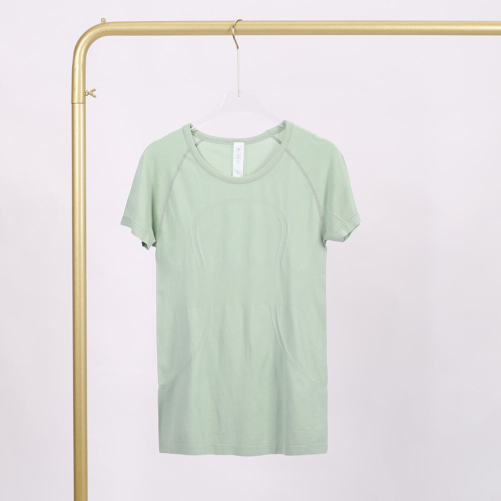 Women's Summer Outdoor Sports Vest High Elastic Nylon Top Breathable And Lightweight Seamless Backless Sports Tops
