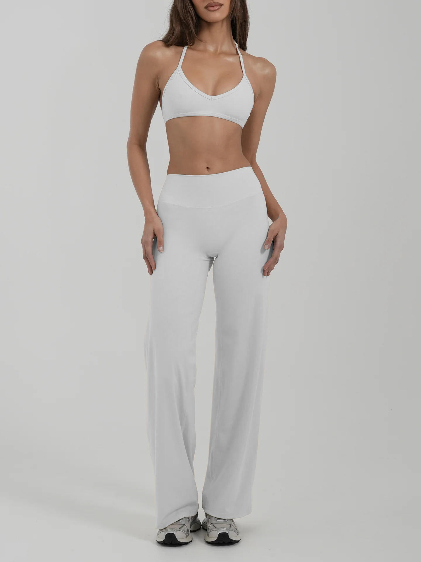 Breathable Plus Size Halter Neck Sports Bra and Long Pants Yoga Fitness Set